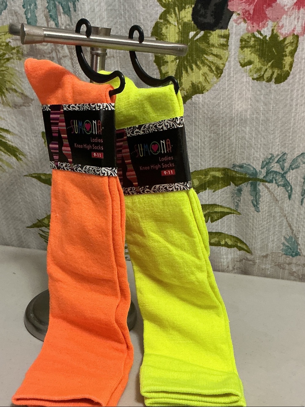 Sumona Knee high socks neon colors yellow &  orange  size 9/11 stretchy NWT